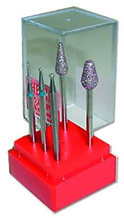 Set van 5 pedicurefreesjes (2 robijnfrezen voor algemeen gebruik, 2 diamantfrezen voor likdoorns en 1 fissuurfrees voor nagelwallen)